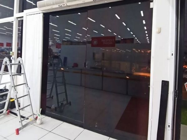 Melhore o isolamento solar com película arquitetônica em São Paulo Zona Sul