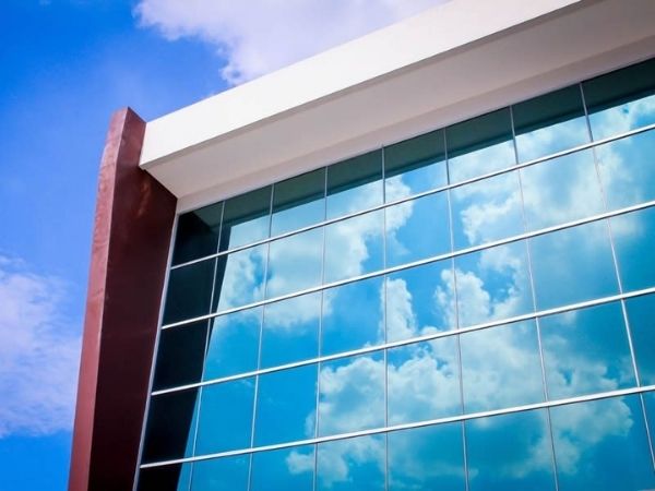 Garanta o conforto térmico com película fumê em São Paulo