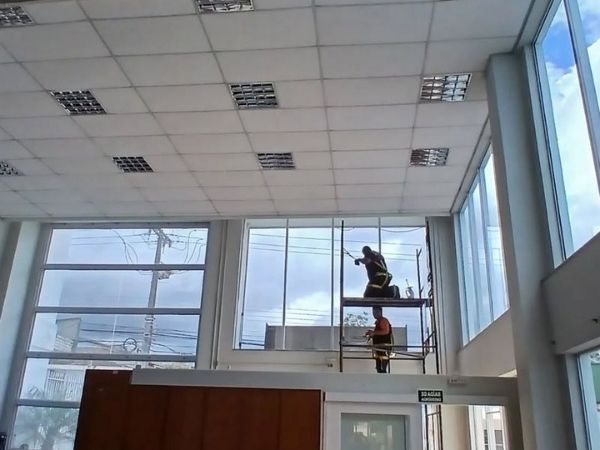 Garanta a proteção UV com película fumê em São Paulo